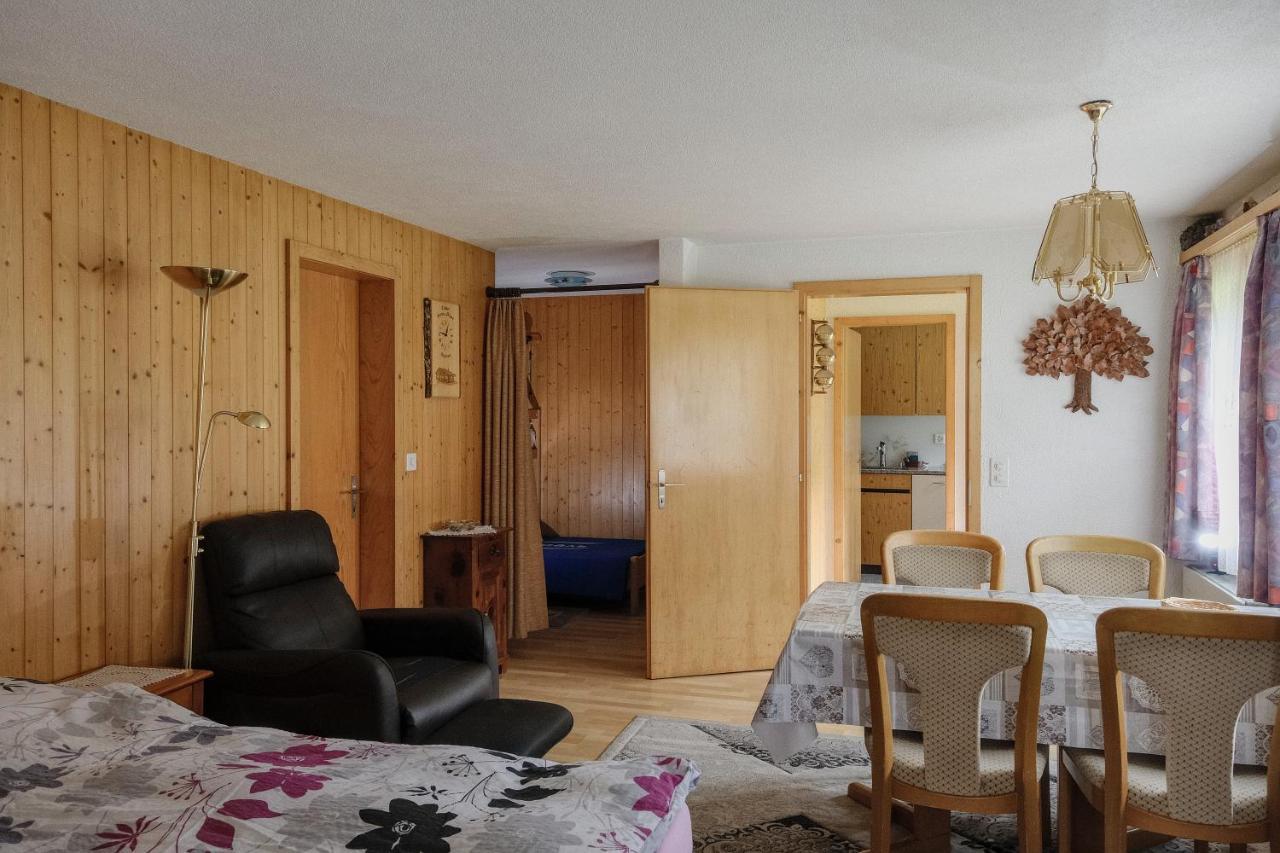 Schweiz ,lenk Ferienwohnung,kinderfreundl,seniorenfreundlich अपार्टमेंट